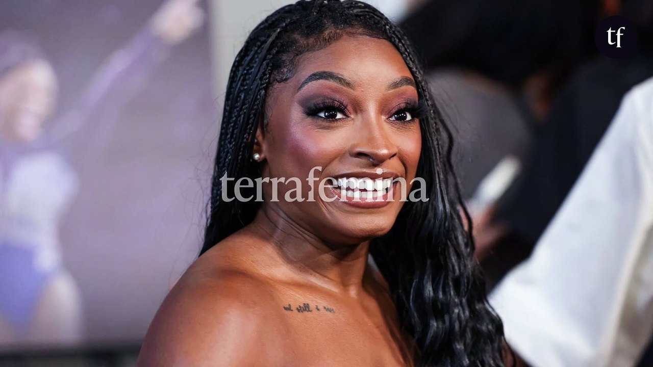 "Sexy et iconique", "époustouflante" : Simone Biles se dévoile en bikini sur ces photos glamour en réaction au body shaming