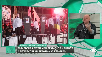 Ronaldo Giovaneli cobra limpeza no Corinthians após protesto da torcida