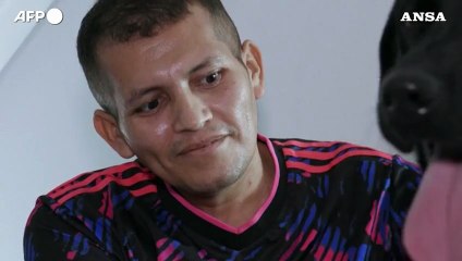 Colombia, pet therapy: i cani aiutano i soldati feriti in ospedale