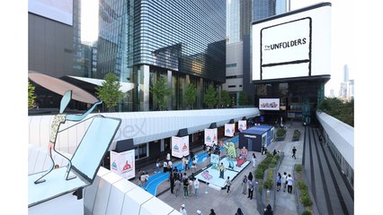 [기업] 삼성전자, 코엑스에 장 줄리앙 협업 갤럭시 폴더블폰 체험존 운영 / YTN