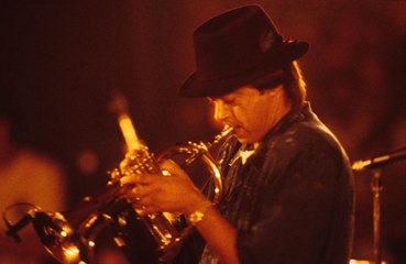 『フィール・ソー・グッド』チャック・マンジョーネが死去、享年84歳