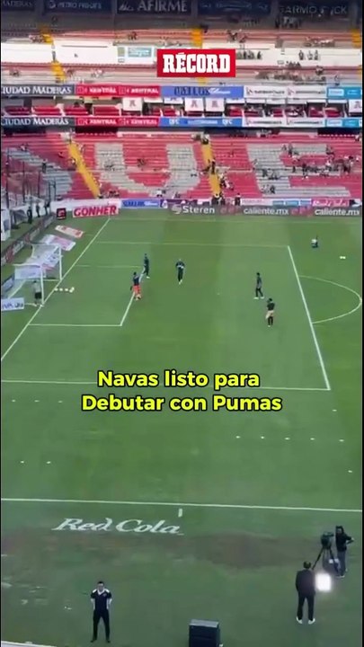 KEYLOR YA CALIENTA PARA SU DEBUT 🧤Keylor Navas tendrá su primera titularidad con los Pumas.