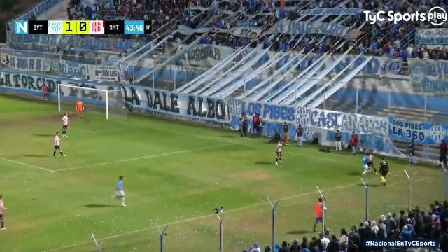 Con este gol en contra, Gimnasia y Tiro se puso en ventaja frente a San Martín de Tucumán.