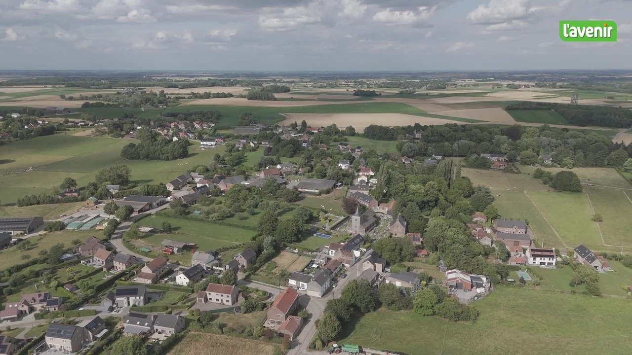 Le Brabant wallon vu du ciel : Roux-Miroir, le village est au point culminant d'Incourt