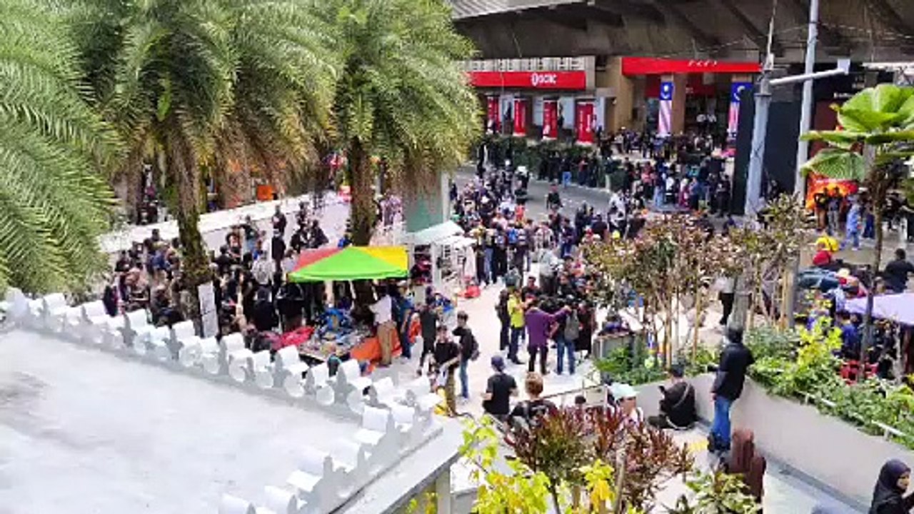 ANTI PM RALLY V2