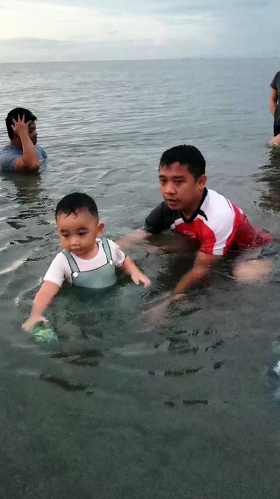 Swimming  Grey & Isaiah
