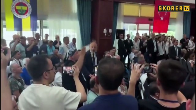 Fenerbahçe Divan Kurulu'nda 'dışarı çık' gerginliği! Ali Koç ve Aziz Yıldırım müdahale etti