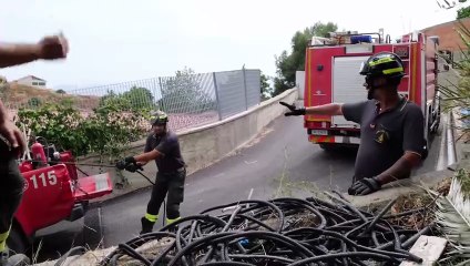 Pomeriggio di incendi, paura e fiamme in città