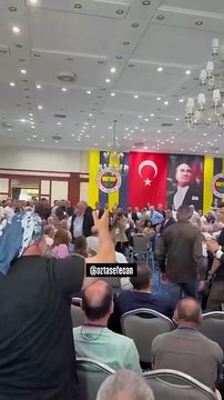 Divan Kurulu toplantısında gergin anlar... Aziz Yıldırım detayına dikkat! Ali Koç yine neye uğradığı şaşırdı