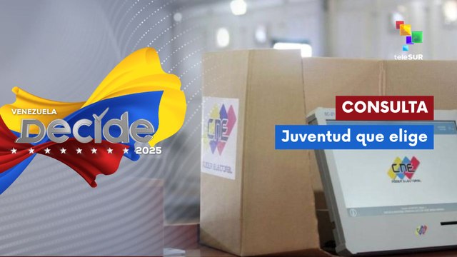 Jóvenes venezolanos participan en la Consulta Popular este 27 de julio