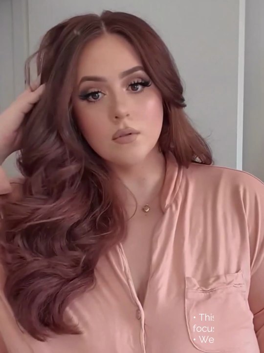 OliviasWorld95 | Stunning Plus Size Fashion Model & FashionNovaCurve Ambassador | Curvy Beauty 2025