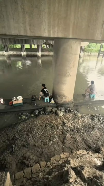 hari sial tidak datang saat ada kapal!