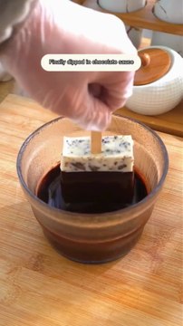 Homemade Oreo Ice Cream | Creamy & Easy 3-Ingredient Recipe