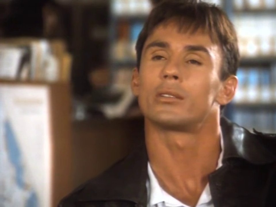 La Furia del Angel 1990 Español Latino ReDoblaje - Angel Town - Fullscreen