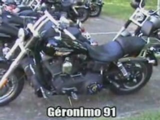 Street bob parking novotel