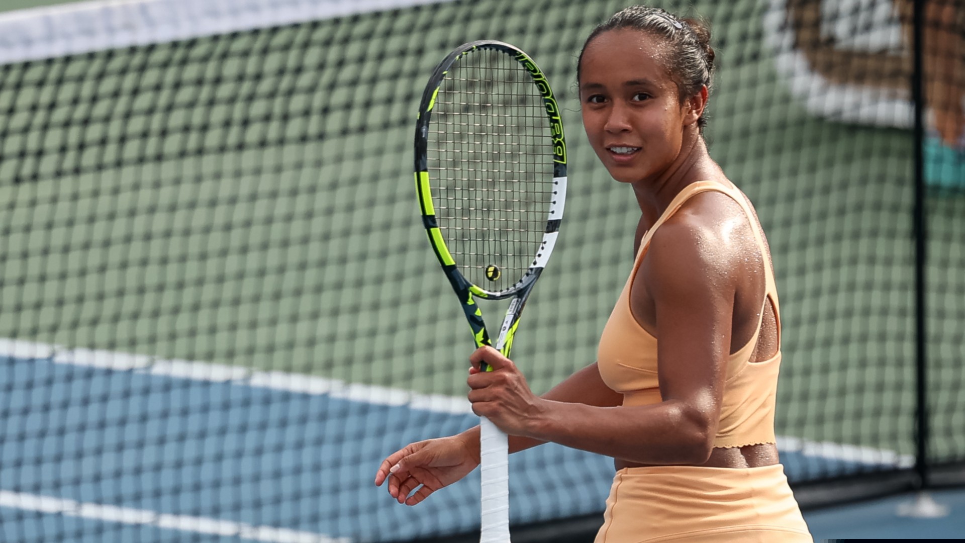 Leyla Fernandez v Elena Rybakina