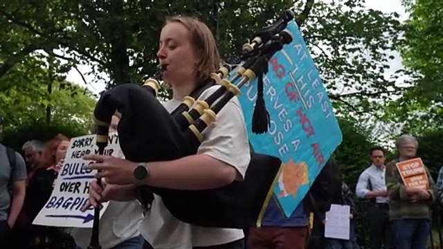 Anti-Trump protesters gather outside US consulate in Edinburgh