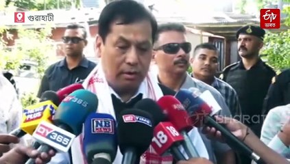 দুগৰাকী প্ৰবীণ সাংবাদিকক সাক্ষাতৰ লগতে সুধাকণ্ঠৰ বাসগৃহত সোণোৱাল