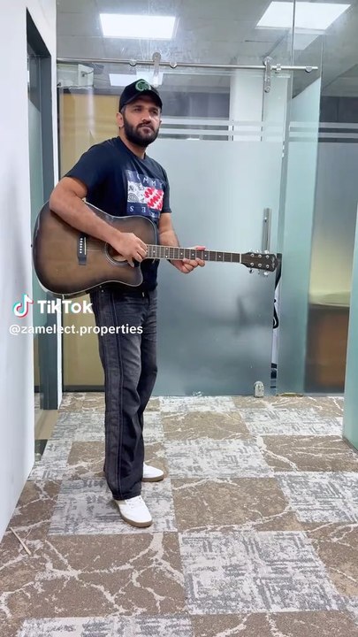 Dogar singing
