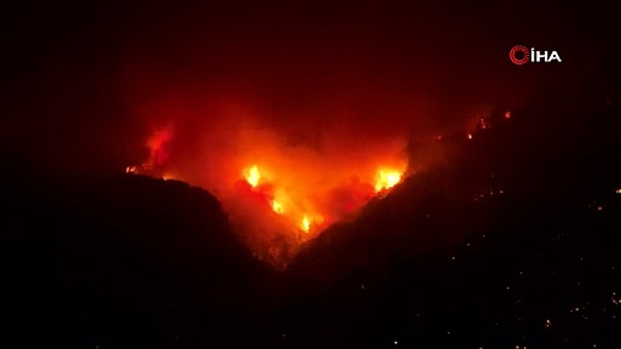 Yemyeşil cennet Bursa cehenneme döndü: Yangın yerleşim yerlerine ulaştı!