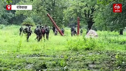 दंतेवाड़ा में नक्सलियों का स्मारक जमींदोज, एरिया डॉमिनेशन पर निकली थी सीआरपीएफ टीम