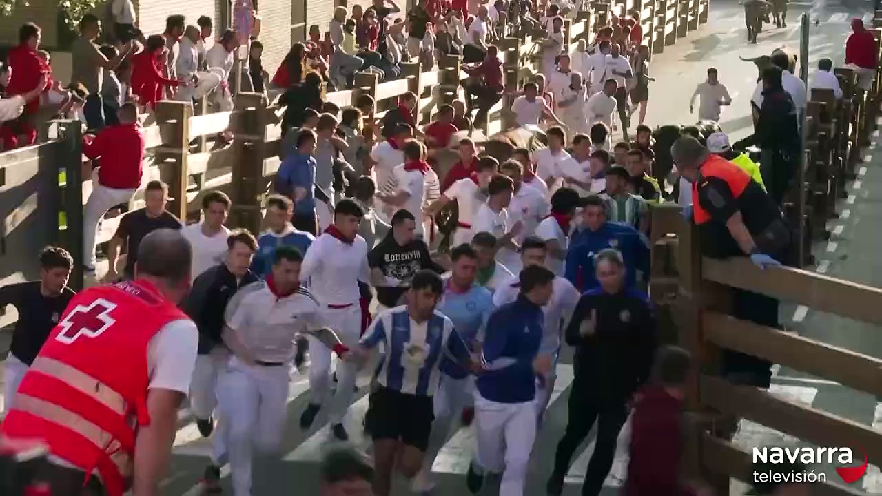 El tercer encierro de Tudela trae la carrera más larga