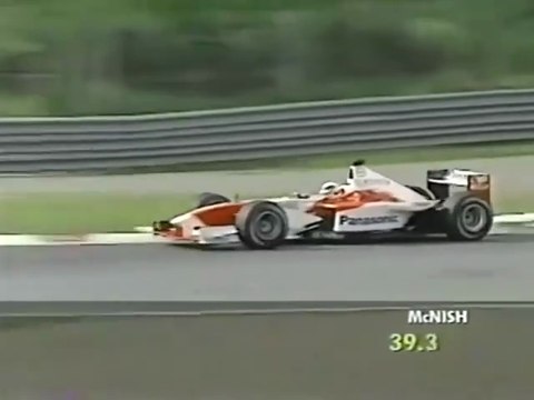 F1 – Allan McNish (Toyota V10) lap in practice – Canada 2002