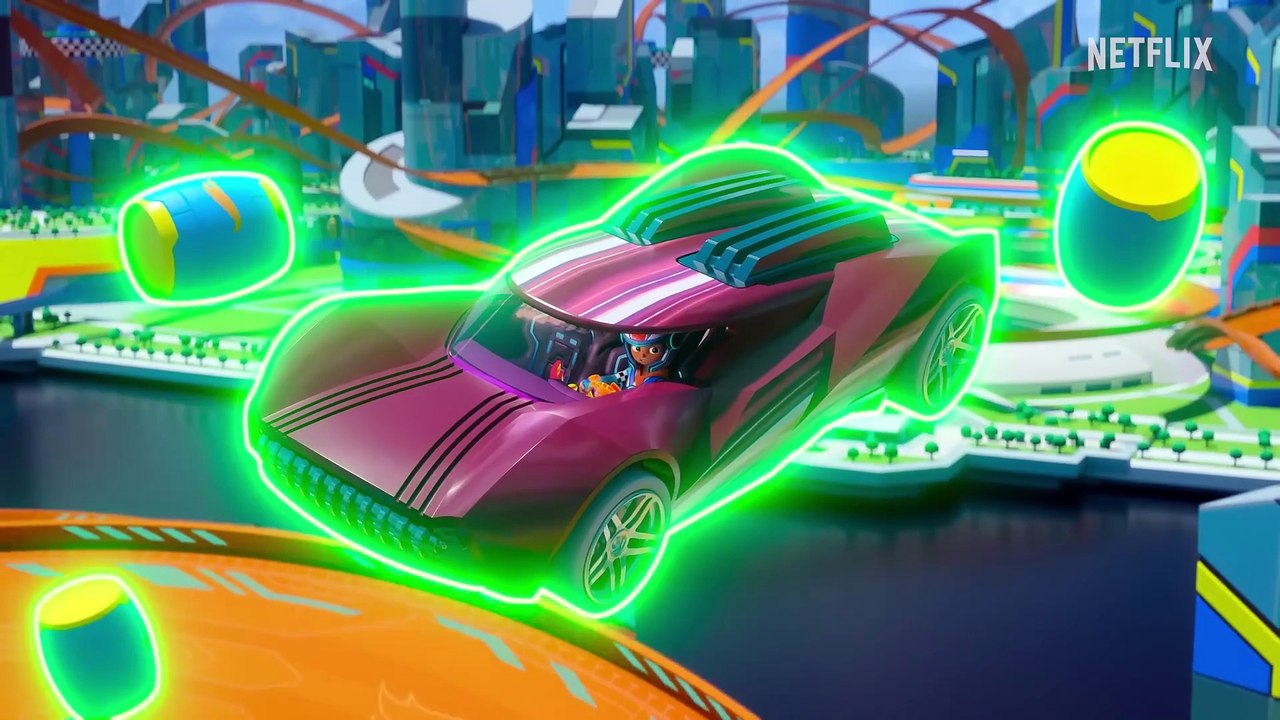 Invention FAIL Sends the Racers FLYING! 😱 Hot Wheels Let's Race _ Netflix Jr