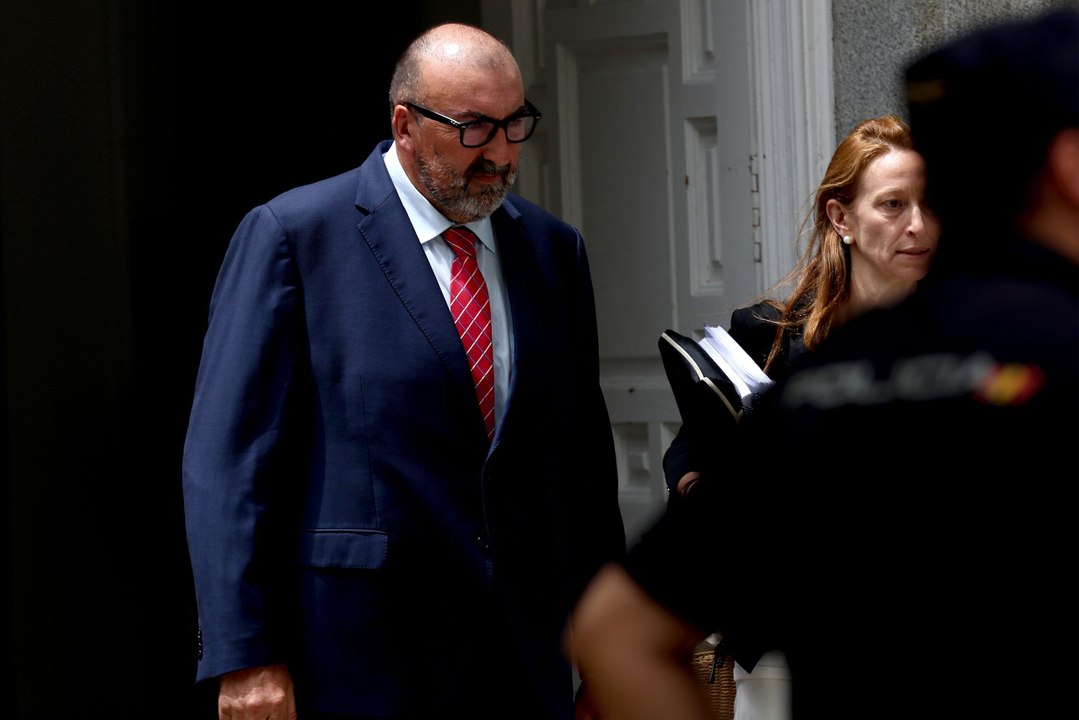 Noticias La Trinchera. El espionaje de Koldo frustró una operación contra Sánchez