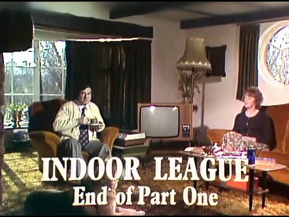 The Indoor League (1973) S04E13 - Fred Trueman - Yorkshire Television Pub Games Competition Series