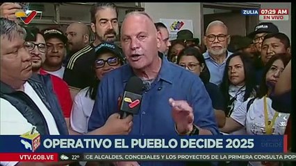 Zulia I Candidato a la alcaldía de Maracaibo Gian Carlo Di Martino ejerció su derecho al voto