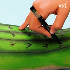 Stepping into a world of 3D illusions, one leg at a time! 🦵🎨