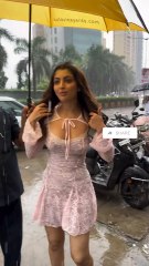 Akanksha Puri Taking Pleasure in Rain ☔️❤️👙🔥#akankshapuri #bollywood #actresses #actressreels