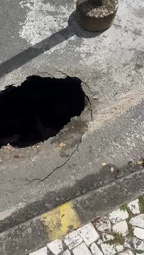 Moradores da Graça alertam para formação de cratera em via pública