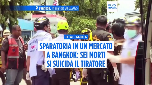 Thailandia: un uomo armato uccide cinque persone e si spara in un mercato di cibo di Bangkok