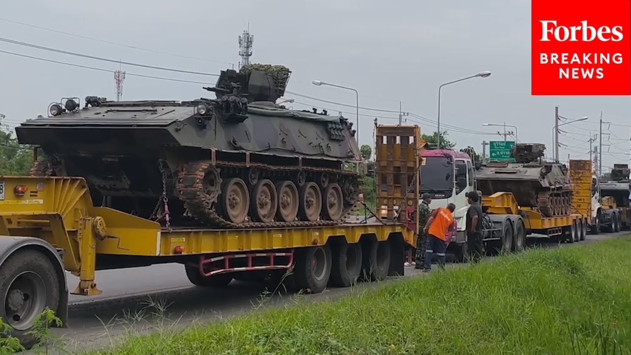 Thai Military Moves Armored Vehicles To Border With Cambodia Amid Borders Clashes