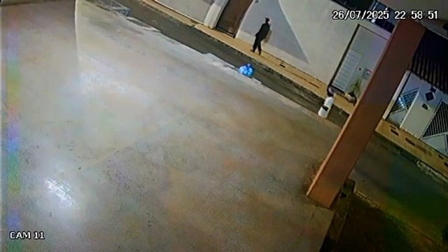 Homens são presos por furto de placas na Asa Norte