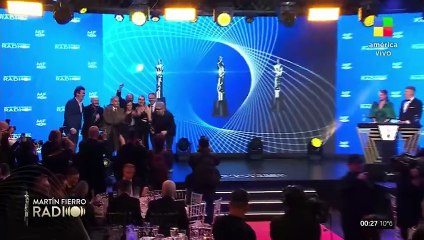 "NADIE NOS PARA", DE ROCK AND POP, SE LLEVA EL MARTÍN FIERRO DE ORO DE LA FM