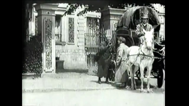 Chaos in the Park – A Panicked Picnic Adventure (1909)