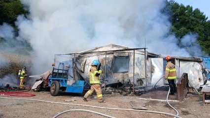 충북 진천 단독 주택에서 불...30대 숨진 채 발견 / YTN