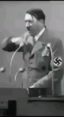 Adolf Hitler - Derste 31 Çeken