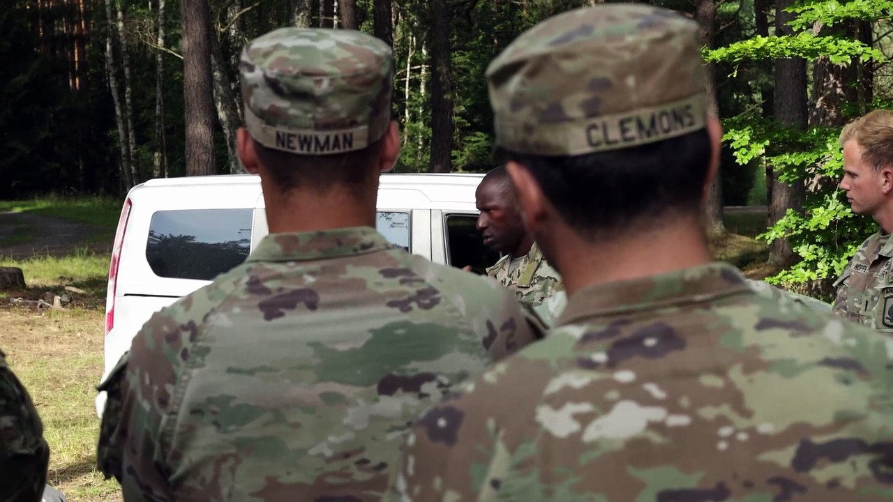 U.S. Army Soldiers, assigned to Combat Engineer Company GRAFENWöHR, GERMANY