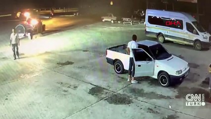 FETÖ şüphelisi kundakçı benzini böyle almış: O anlar kamerada