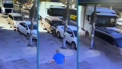 Tutanak tutulurken TIR kaydı: 5 araca ve markete çarptı