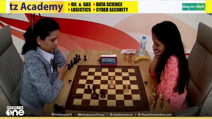 ഫിഡെ വനിതാ  ചെസ്സ് ചാന്പ്യനാകുന്ന ആദ്യ  ഇന്ത്യൻ താരമായി ദിവ്യ ദേശ്മുഖ്