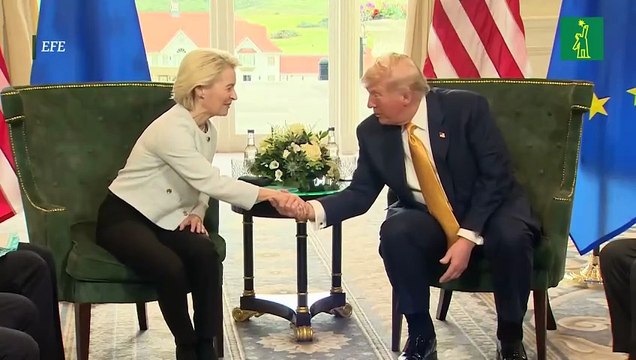 EEUU y la UE evitan una guerra comercial al pactar aranceles del 15 % a productos europeos