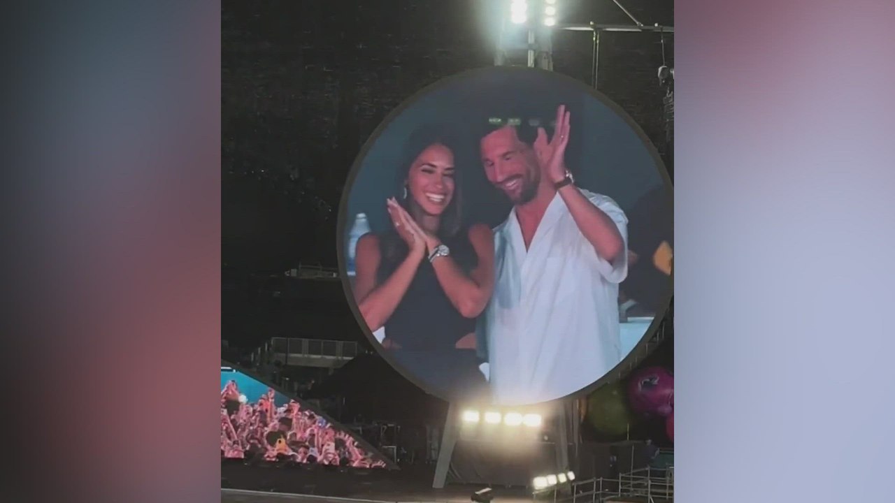 MESSI turns COLDPLAY concert upside down with viral Kiss Cam moment