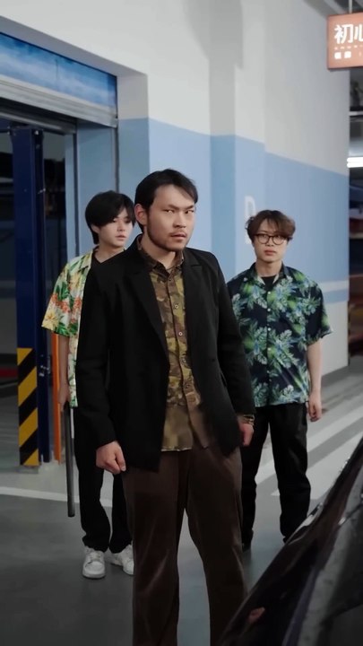 Poor Girl Secretly Gave Birth In Jail! Unaware The Dad Is Infertile CEO! Take1000Nanny To Serve Her!