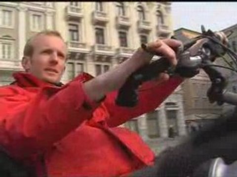 interview Raid Paris Calcutta en italie 02/2008 - antenna3