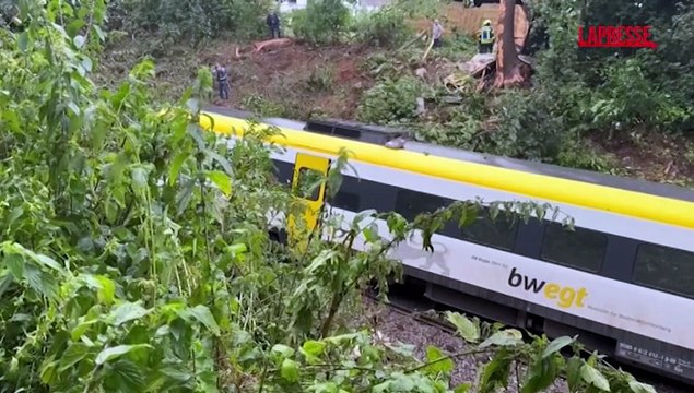 Morti e feriti nel deragliamento di un treno a Riedlingen: le immagini del disastro